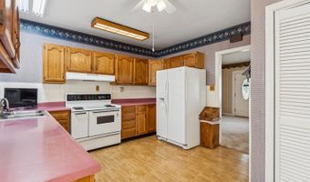 1710 Ridgeway Rd, Aberdeen, OH 45101