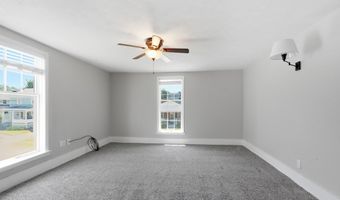 220 Diamond St, Ashland, OH 44805