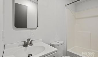 5 Concord Knoll Ln, Asheville, NC 28803