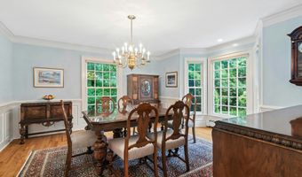 28 Royle Rd, Darien, CT 06820