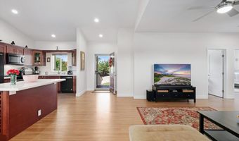 2726 Kaupakalua Rd Unit B, Haiku, HI 96708