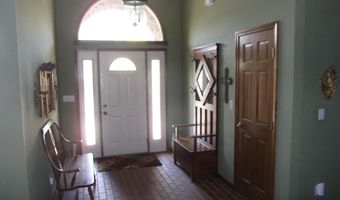 680 N Easton Dr, Angola, IN 46703
