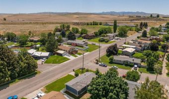 494 Hillcrest Ave, American Falls, ID 83211