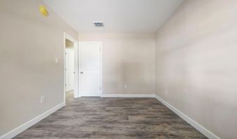 613 W 8TH St, Laurel, DE 19956