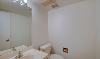 4 WESTLAKE Dr NE, Albuquerque, NM 87112