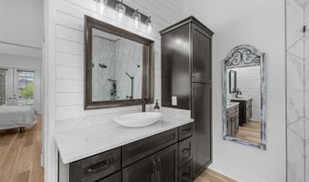 949 ALLEGRO Ln, Apollo Beach, FL 33572