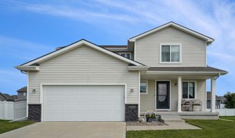 2714 NW 23rd St, Ankeny, IA 50023