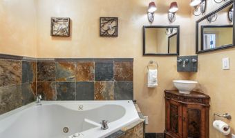 121 Willis Pl 127, Beaver Creek, CO 81620