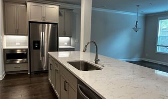 529 Clover Ln, Alpharetta, GA 30009