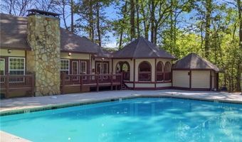 904 Wentworth Ct, Alpharetta, GA 30022