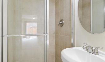 8403 THOMPSON Rd, Annandale, VA 22003