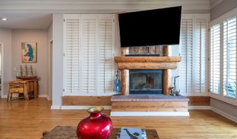 140 Pebble Way 23, Bigfork, MT 59911