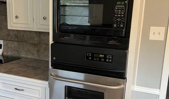 4048 Lassen Dr, Baton Rouge, LA 70814