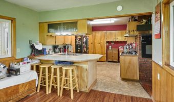 5724 S ANDERSON Rd, Aurora, OR 97002