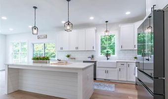 77 White Rock Hill Rd, Bow, NH 03304