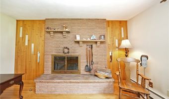 1534 Sandridge Rd, Alden, NY 14004