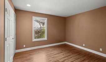 923 Bellview Ave 2, Ashland, OR 97520