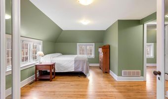907 1st Dr NW, Austin, MN 55912