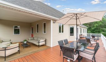1084 38th St, Allegan, MI 49010