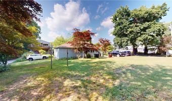25 Phillip St, Coventry, RI 02816
