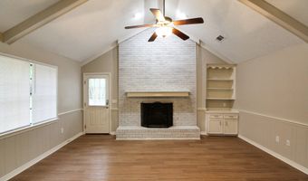 320 Helmsley Dr, Brandon, MS 39047