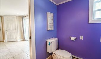 226 Becker Ave, East Providence, RI 02915