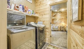 1307 Route Af, Ava, MO 65608