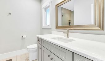 128 Saddle Ridge Dr, Alexander, NC 28701