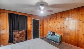 5723 Trego Rd, Atchison, KS 66002