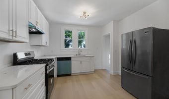 2712 S DAKOTA Ave NE, Washington, DC 20018