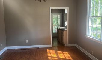 74 Lafayette St, Alexander City, AL 35010