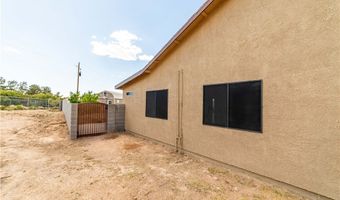 3834 Packsaddle Rd, Kingman, AZ 86401