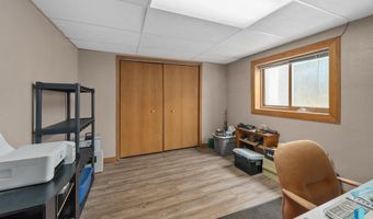2013 E Sylvan Cir, Brandon, SD 57005