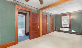 101 Anthony St, East Providence, RI 02914