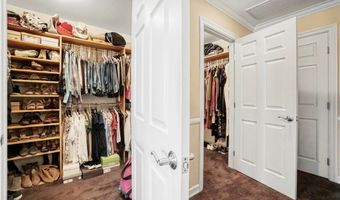 5730 Newcastle Ave, Encino, CA 91316