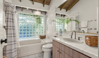 1110 Ilikala Pl, Kailua, HI 96734