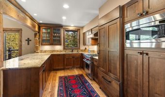 16 Oglala Rd, Big Sky, MT 59716