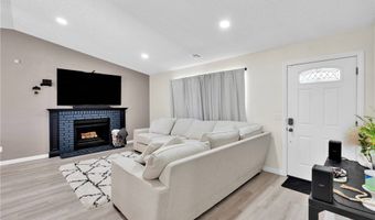 14769 Nanticoke Rd, Apple Valley, CA 92307