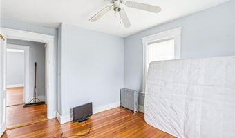 303 Narragansett St, Cranston, RI 02905