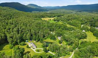 405 Old W Rd, Arlington, VT 05250