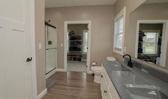 106 Timber Trl, Anna, OH 45302