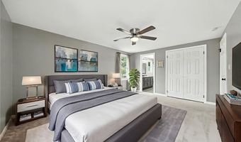 292 Oakbrook Dr, Amherst, NY 14221