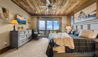 6 Valley Watch Ct, Banner Elk, NC 28604