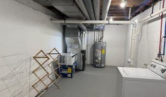 1620 E RANDALL Ave, Appleton, WI 54911