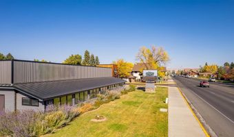 1651 8th St, Cody, WY 82414