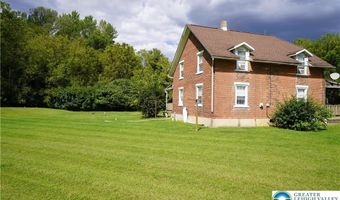 3065 Quarry St, North Whitehall, PA 18037