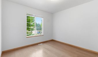 2243 Breckenridge Dr, Berthoud, CO 80513