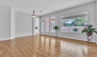 790 W CHERRYWOOD Dr, Chandler, AZ 85248