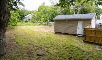 12 BROAD St, Coventry, RI 02816