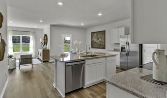 1312 EIDSON St, Athens, AL 35611